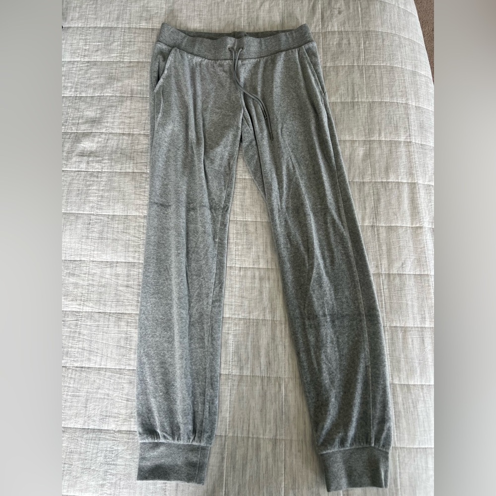 Juicy Couture Velour Jogger Sweatpants